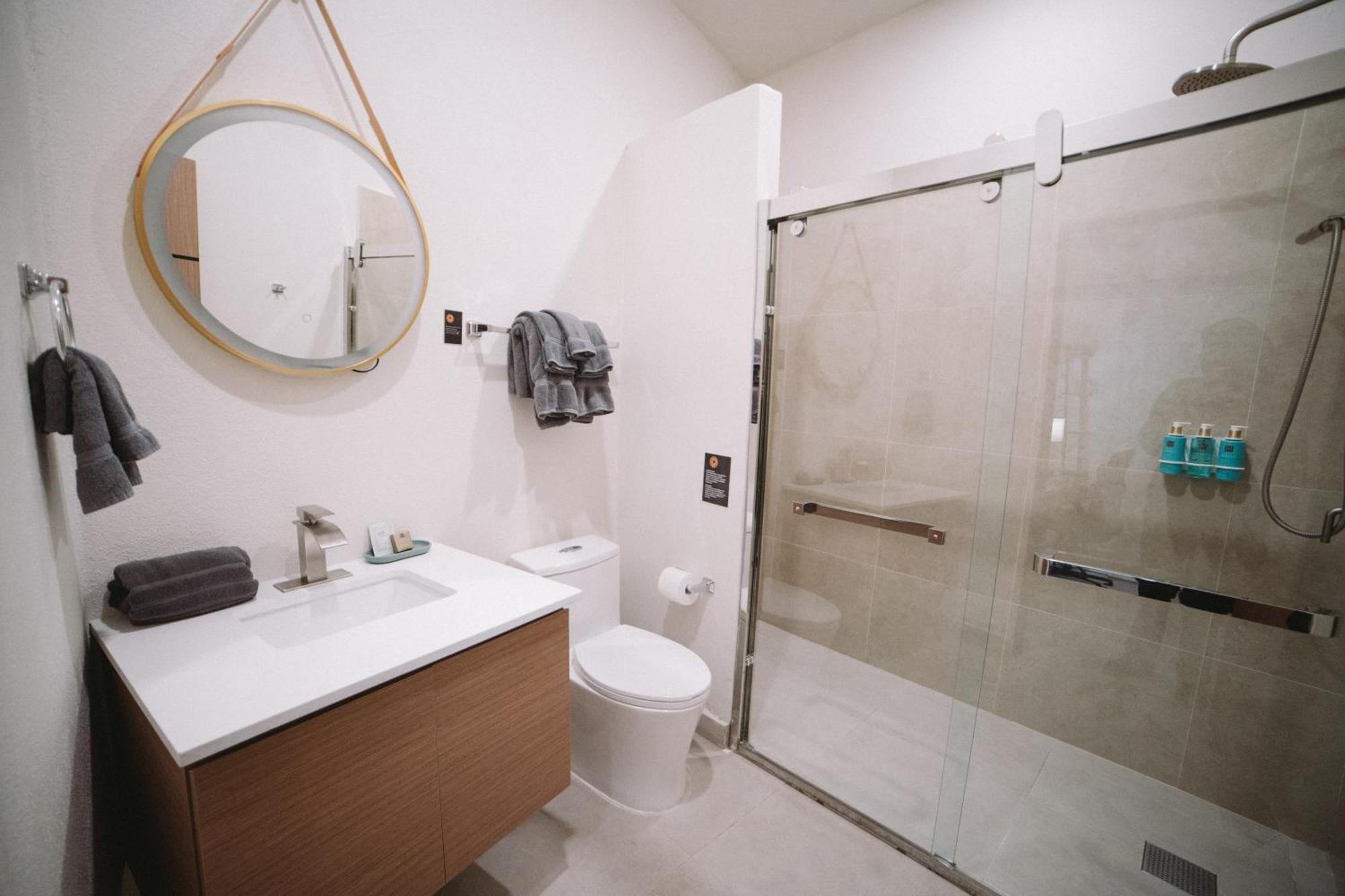 The Looking Glass 3* San Juan